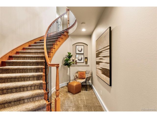 291 Fairchild Dr, Highlands Ranch, CO 80126