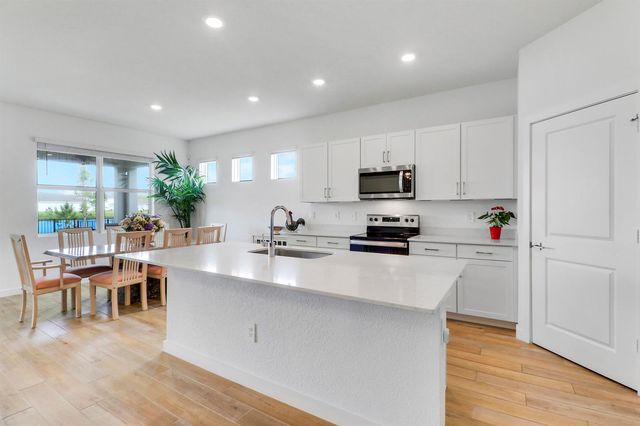 5783 SE Skyblue Circle, Stuart, FL 34997