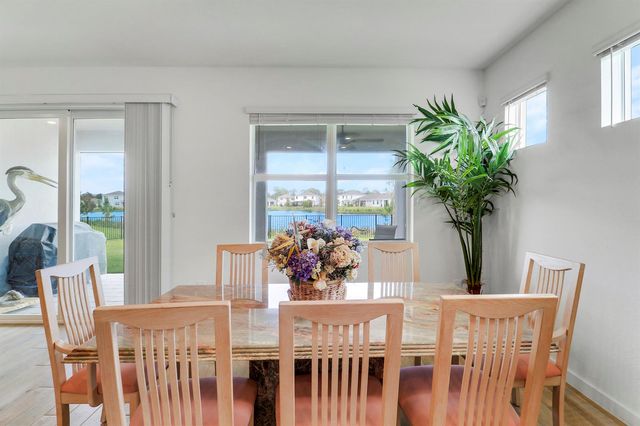 5783 SE Skyblue Circle, Stuart, FL 34997