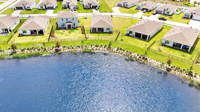 5783 SE Skyblue Circle, Stuart, FL 34997
