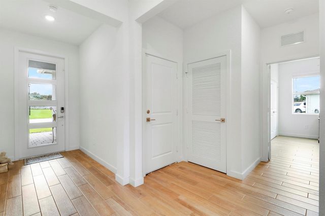 5783 SE Skyblue Circle, Stuart, FL 34997
