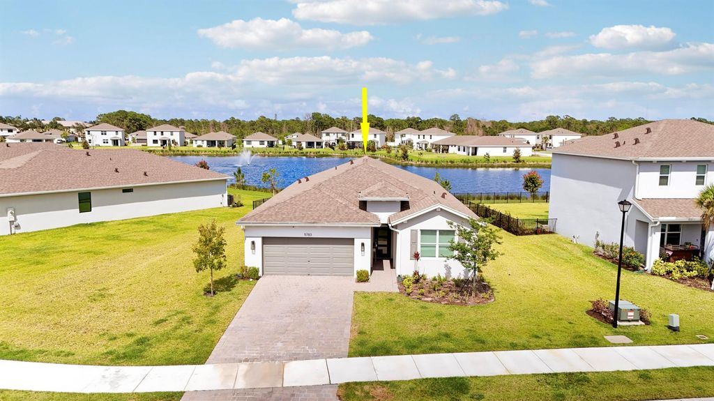 5783 SE Skyblue Circle, Stuart, FL 34997
