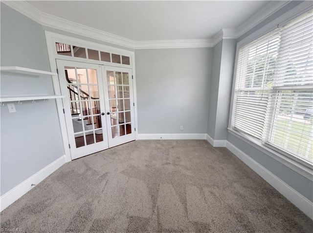 7791 Newhaven Drive, Oak Ridge, NC 27310