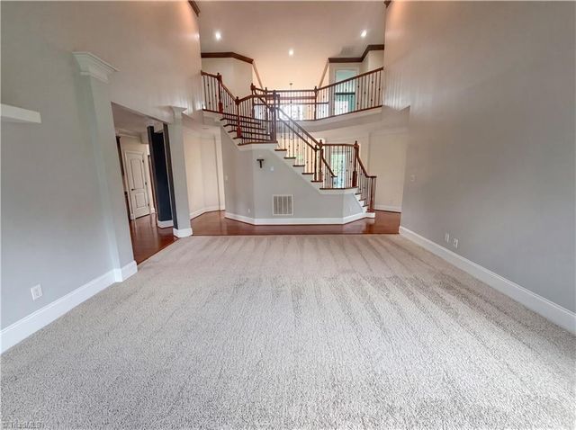 7791 Newhaven Drive, Oak Ridge, NC 27310
