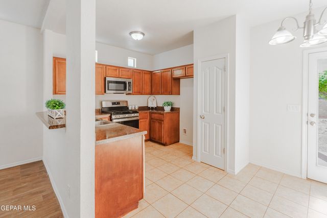 2609 Chris Evert Place, El Paso, TX 79938