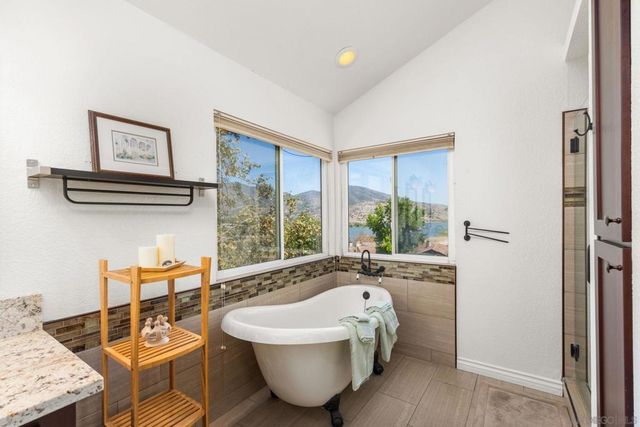 10035 Verbena Ln., Spring Valley, CA 91977