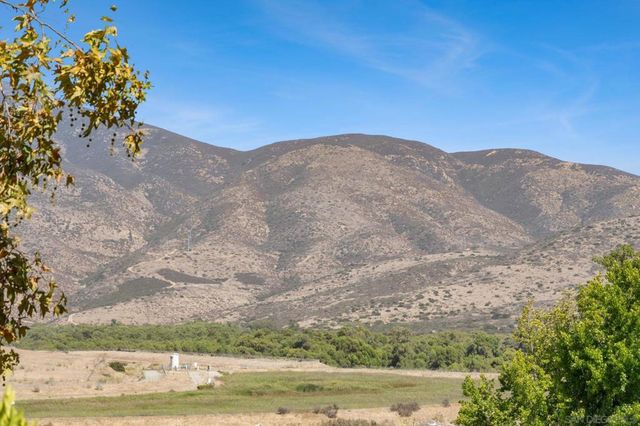 10035 Verbena Ln., Spring Valley, CA 91977