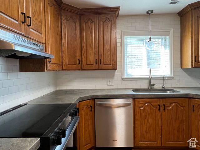 10029 N WILLOW CT, Cedar Hills, UT 84062