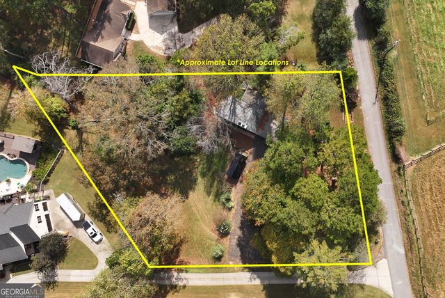 75 Lake Drive, Dawsonville, GA 30534