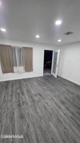 10391 Socorro Road, Socorro, TX 79927