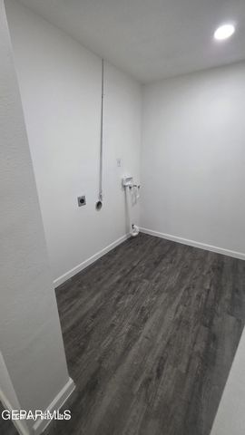 10391 Socorro Road, Socorro, TX 79927