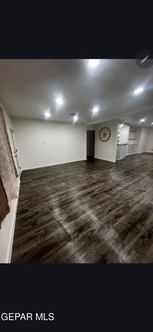 10391 Socorro Road, Socorro, TX 79927