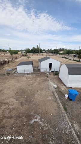10391 Socorro Road, Socorro, TX 79927