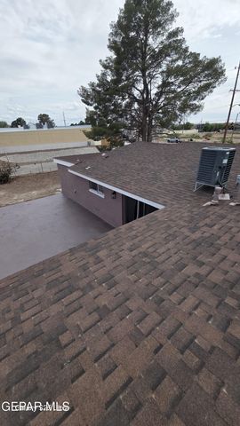 10391 Socorro Road, Socorro, TX 79927