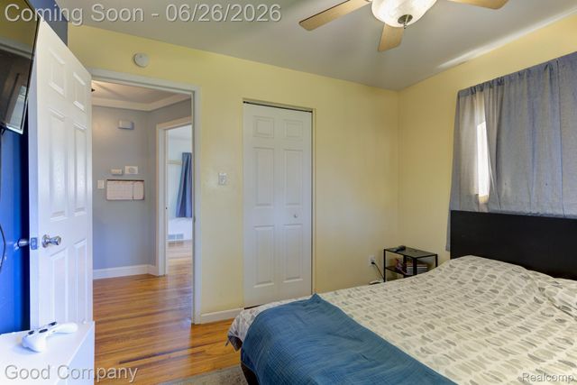 32032 Parkwood Street, Westland, MI 48186