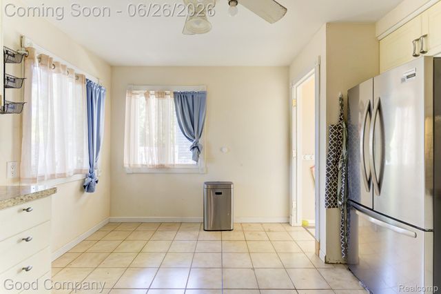 32032 Parkwood Street, Westland, MI 48186