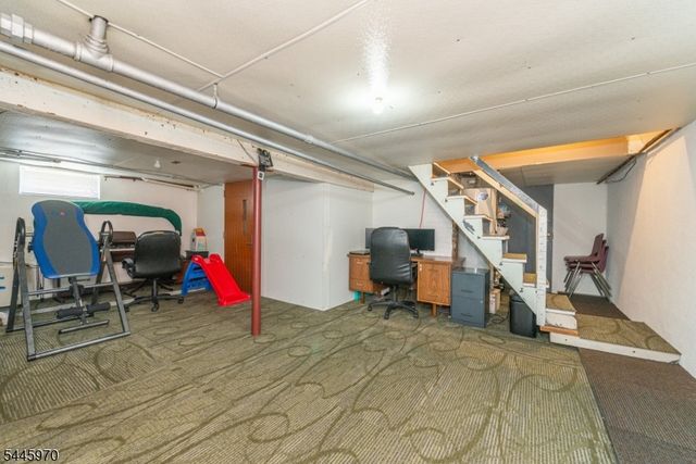 31 Zeliff Ave, Little Falls Twp., NJ 07424