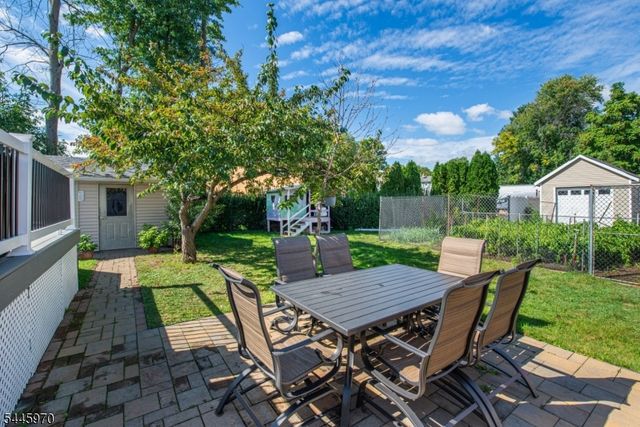31 Zeliff Ave, Little Falls Twp., NJ 07424