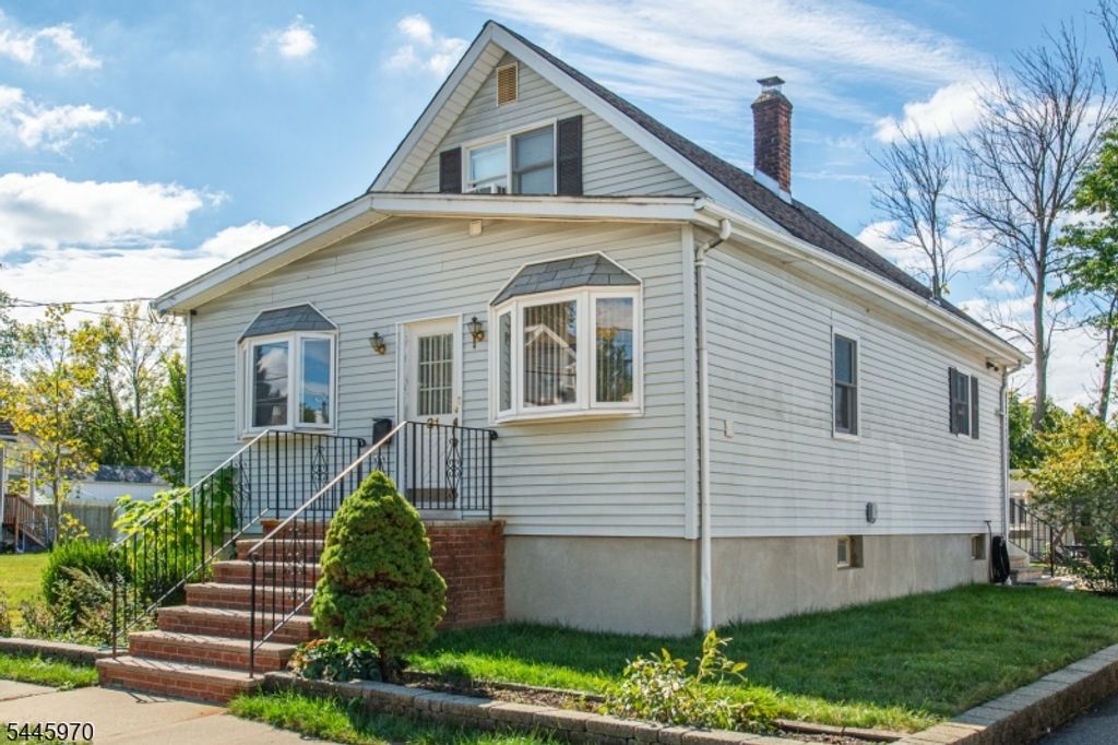 31 Zeliff Ave, Little Falls Twp., NJ 07424