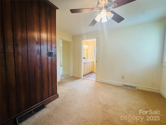 9143 S NC Highway 150 Highway, Linwood, NC 27299