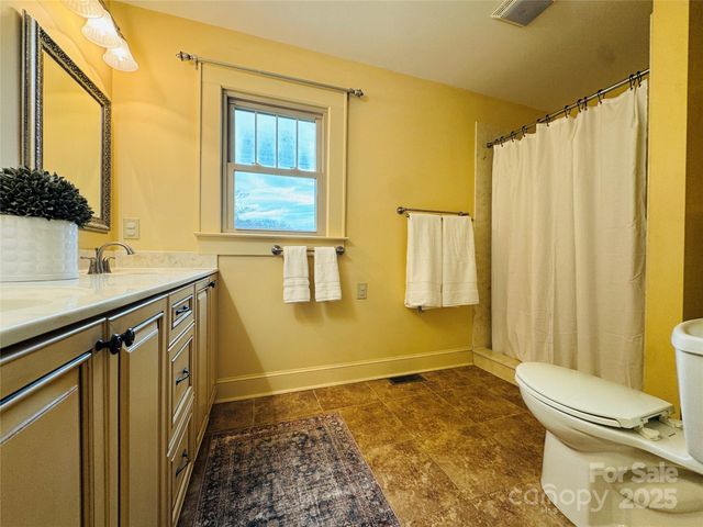 9143 S NC Highway 150 Highway, Linwood, NC 27299