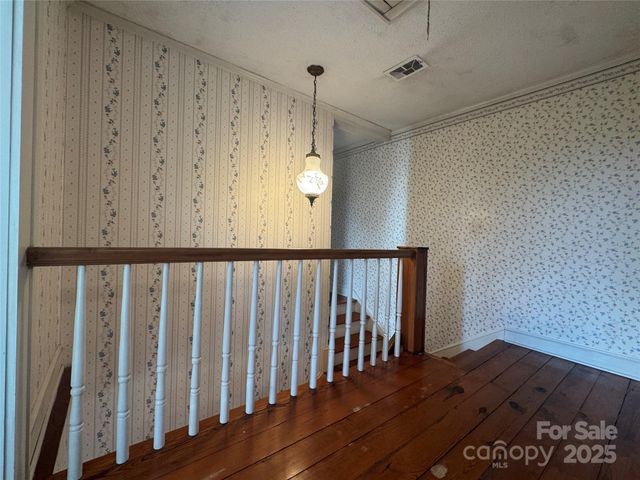 9143 S NC Highway 150 Highway, Linwood, NC 27299