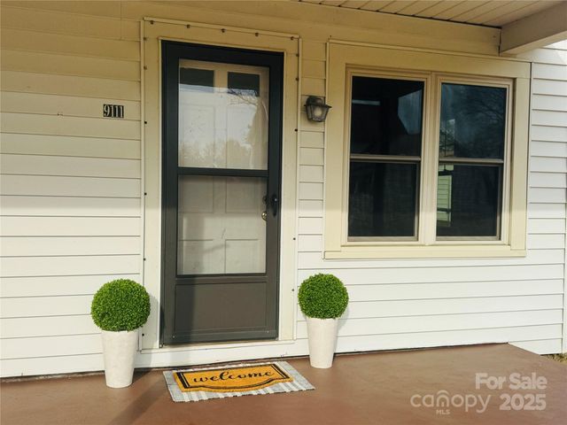 9143 S NC Highway 150 Highway, Linwood, NC 27299