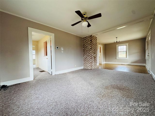 9143 S NC Highway 150 Highway, Linwood, NC 27299