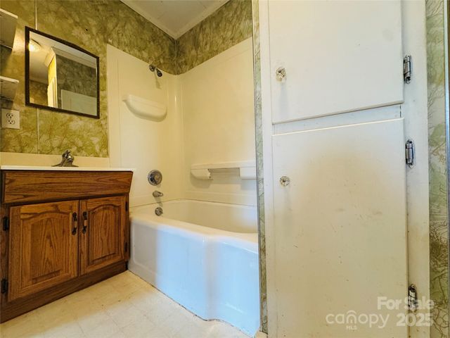 9143 S NC Highway 150 Highway, Linwood, NC 27299