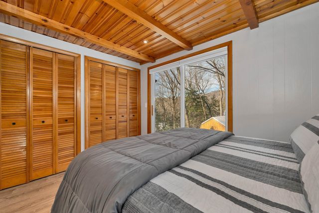 22 Jungfrau Road, Madison, NH 03849