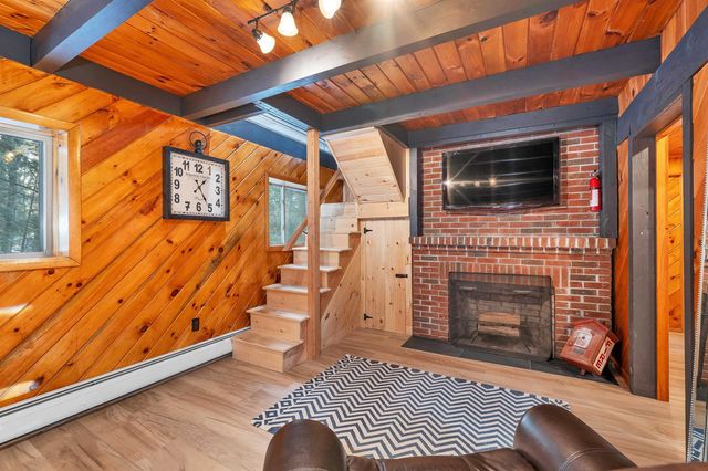 22 Jungfrau Road, Madison, NH 03849