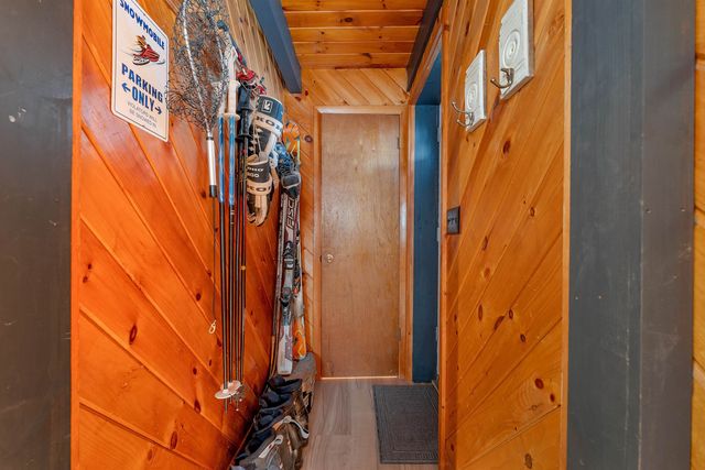 22 Jungfrau Road, Madison, NH 03849