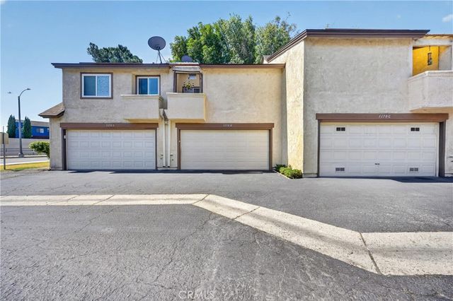 1170 Border Avenue B3, Corona, CA 92882