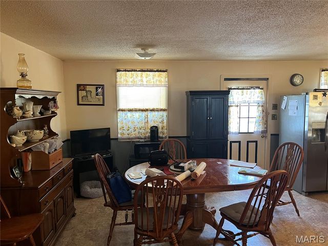 4462 N Virginia Mines Road, St Clair, MO 63077