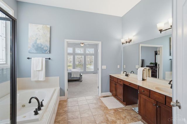 7129 Woodberry Drive, Fairfield Twp, OH 45011