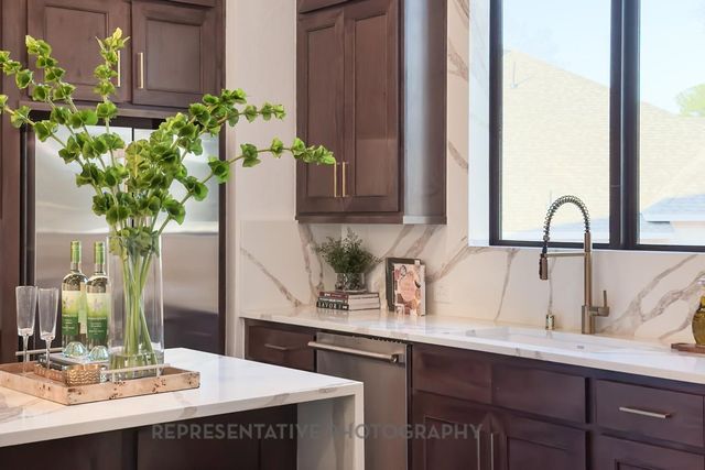 2616 Paddington Drive Drive, Celina, TX 75009