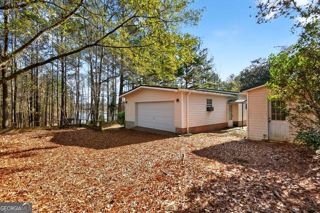 1907 Rocky Bottom Road, The Rock, GA 30285