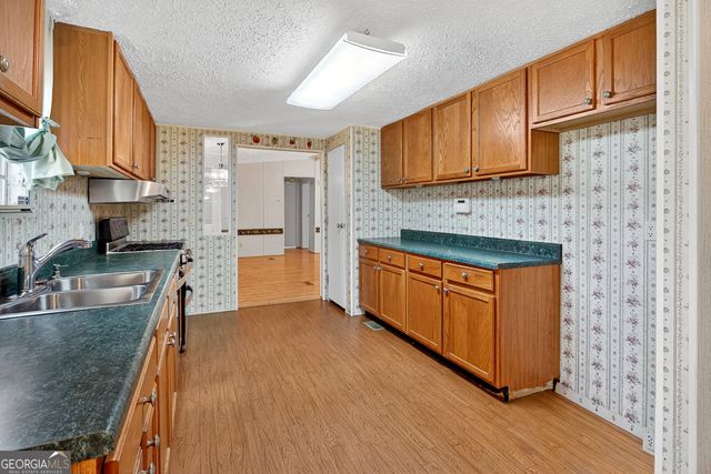 1907 Rocky Bottom Road, The Rock, GA 30285