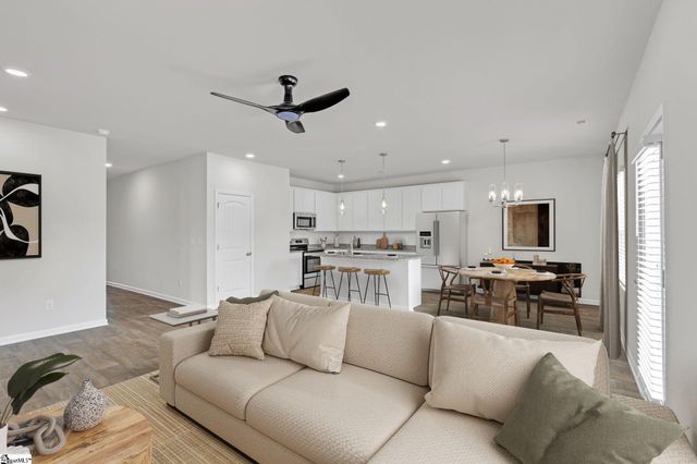 507 Cedar Valley Circle, Piedmont, SC 29673