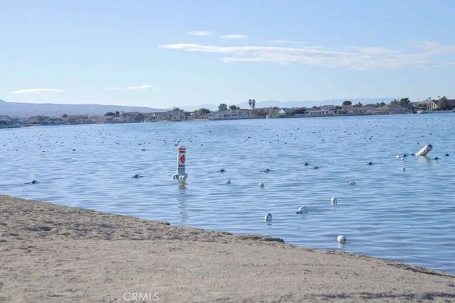 27160 Vista 37, Helendale, CA 92342