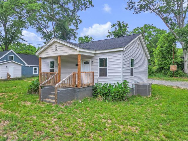 945 S Irwin Avenue, Spartanburg, SC 29306