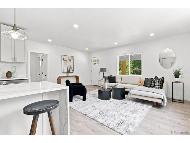 2055 S Williams St, Denver, CO 80210