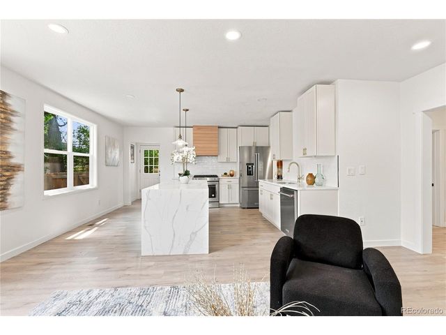 2055 S Williams St, Denver, CO 80210