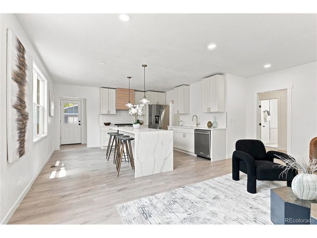 2055 S Williams St, Denver, CO 80210