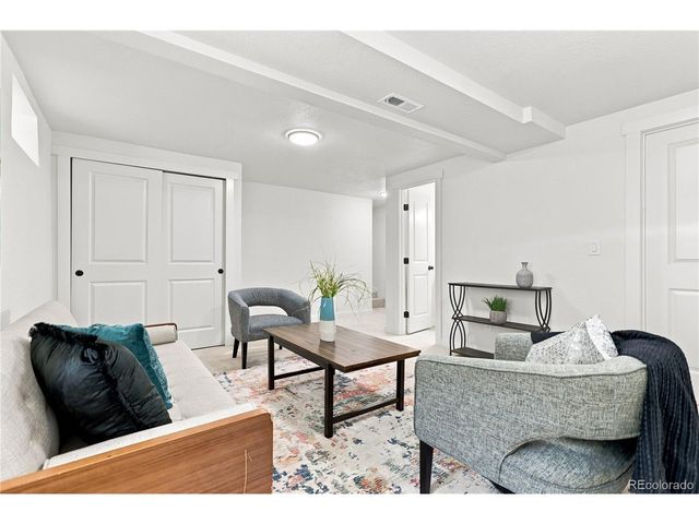 2055 S Williams St, Denver, CO 80210