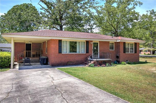 21 Sandy Beach Terrace NW, Rome, GA 30165