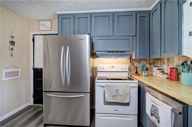 21 Sandy Beach Terrace NW, Rome, GA 30165
