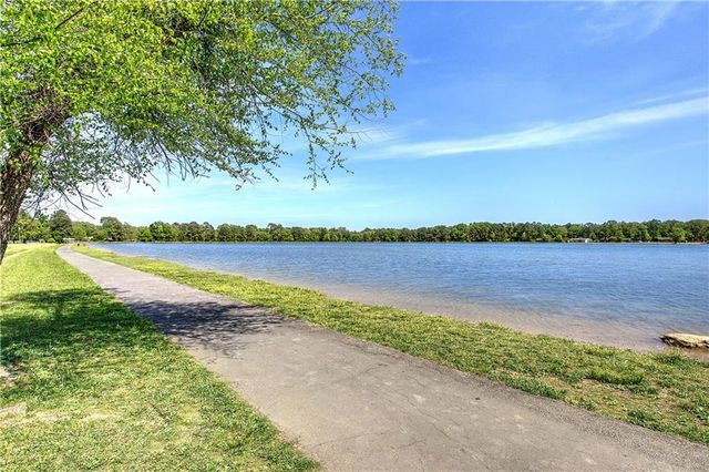 21 Sandy Beach Terrace NW, Rome, GA 30165