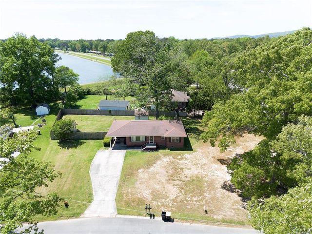 21 Sandy Beach Terrace NW, Rome, GA 30165