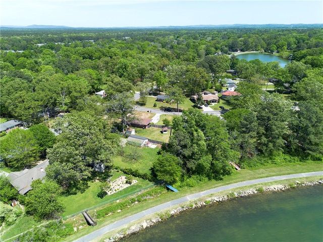 21 Sandy Beach Terrace NW, Rome, GA 30165